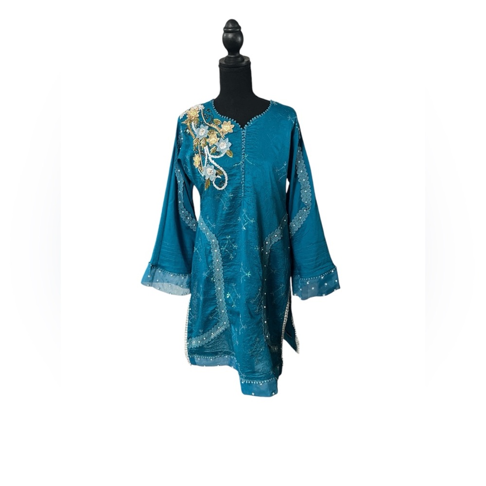 Pakistani palzo kameez suit
